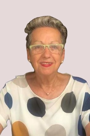 Mª Dolores Zugasti Araolaza