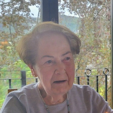 Espe Sampedro Ayastuy