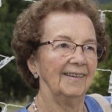 Teresita Fernandez De Arroyabe Pagoaga