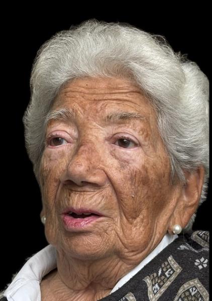 Jesusa González De Uriarte Aberásturi