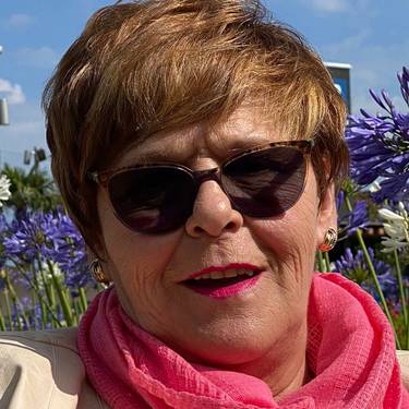 Beatriz Mujika Mendiola