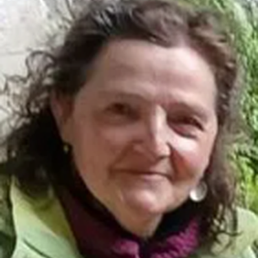 Esther Urrutia Etxeberria